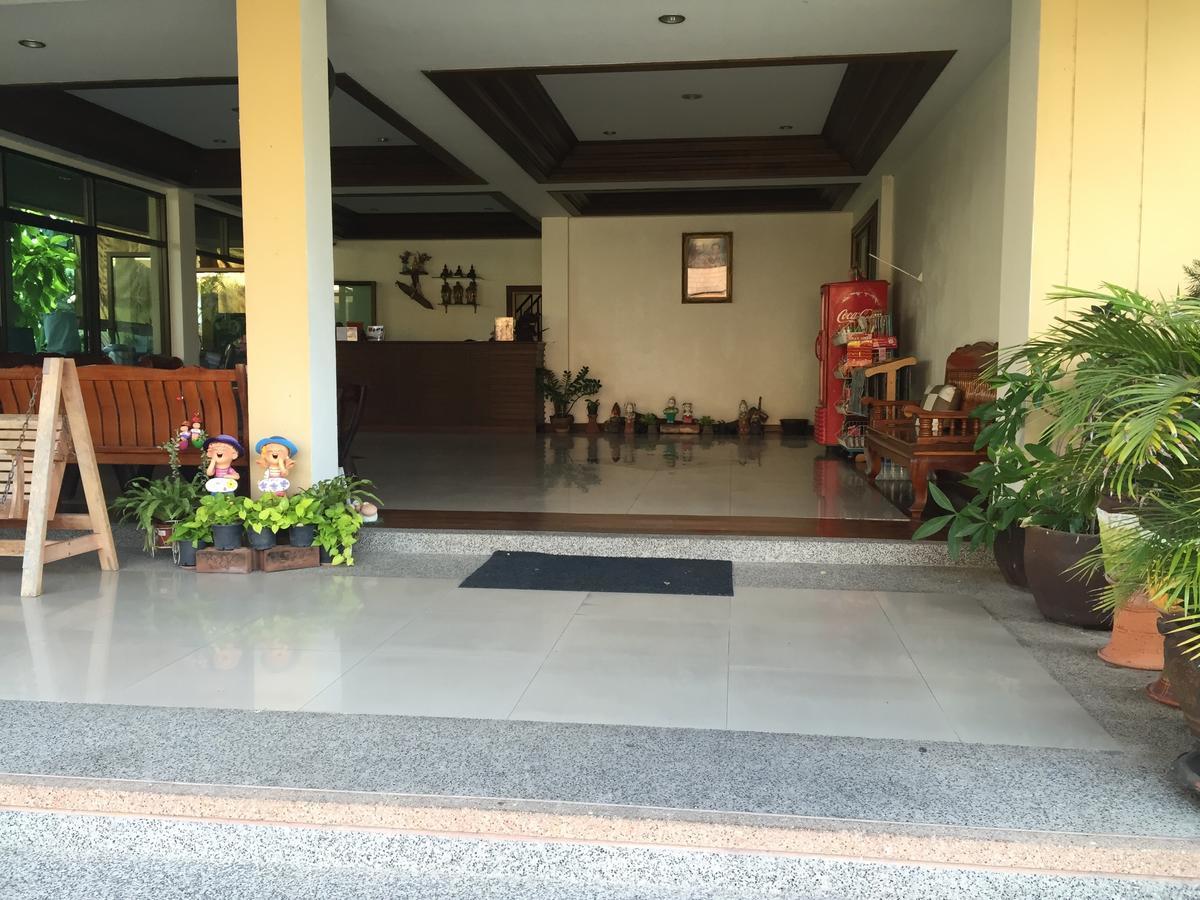 Huaymuang Apartment Ubon Ratchathani Dış mekan fotoğraf
