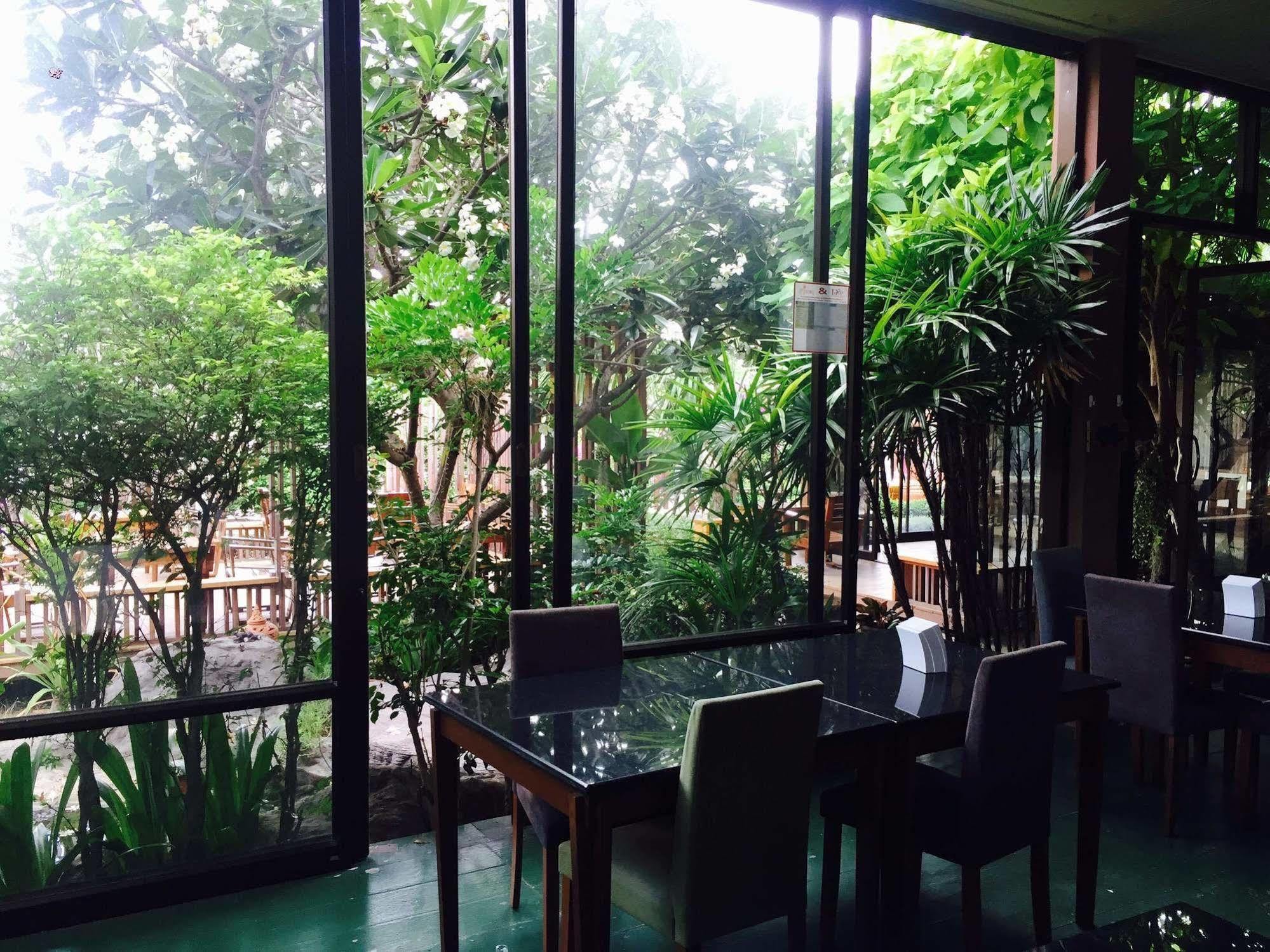 Huaymuang Apartment Ubon Ratchathani Dış mekan fotoğraf